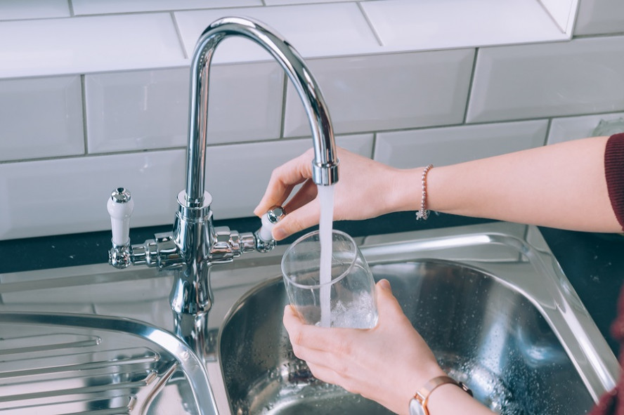 "ТСК" поставляет жителям Мичуринска питьевую воду, уровень железа в которой в 4,4 раза выше нормы