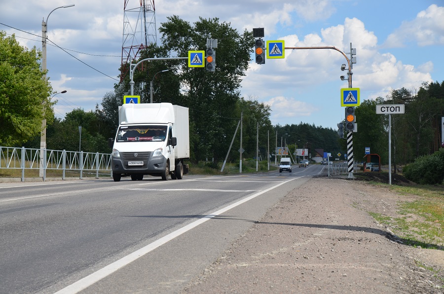 В Тамбовской области появятся три новых пешеходных светофора