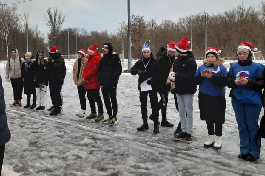 Тамбовские студенты приняли участие в забеге Дедов Морозов