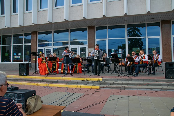 В Тамбове состоялся концерт оркестра "Россияне"