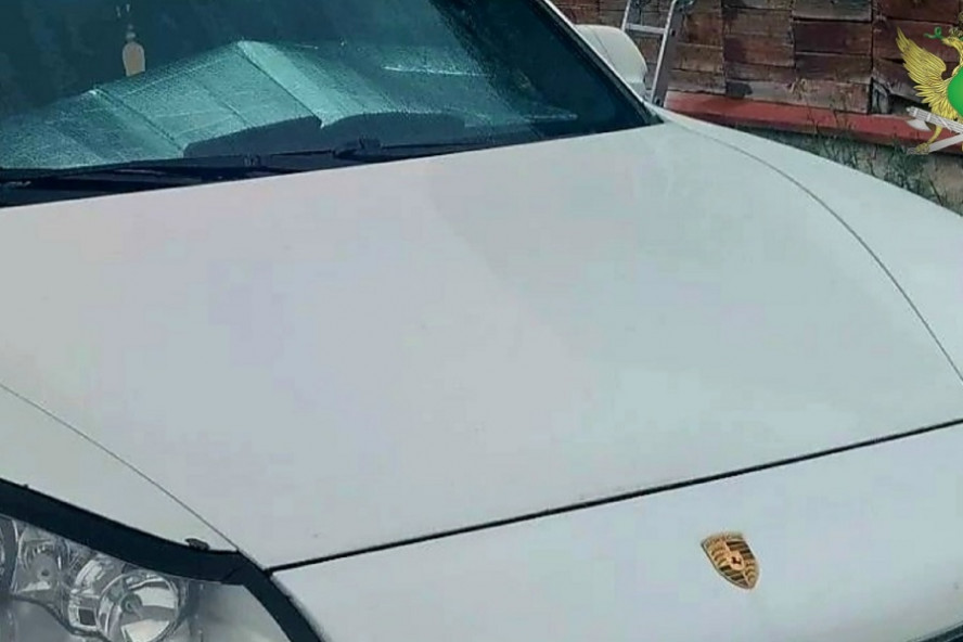 Тамбовчанин оплатил долг по административному штрафу после ареста "Porsche Cayenne" 