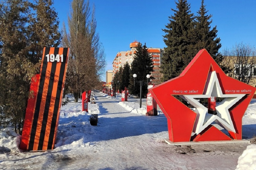 Итоги дня: визит Дмитрия Медведева в Тамбовскую область, изменения в закон о капремонте многоэтажек, перекрытие движения