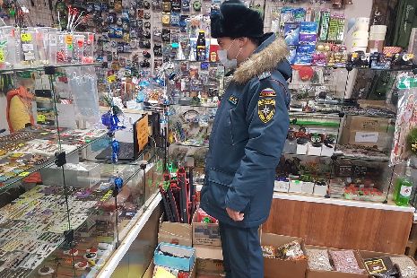 В Тамбовской области начались рейды по точкам продажи пиротехники