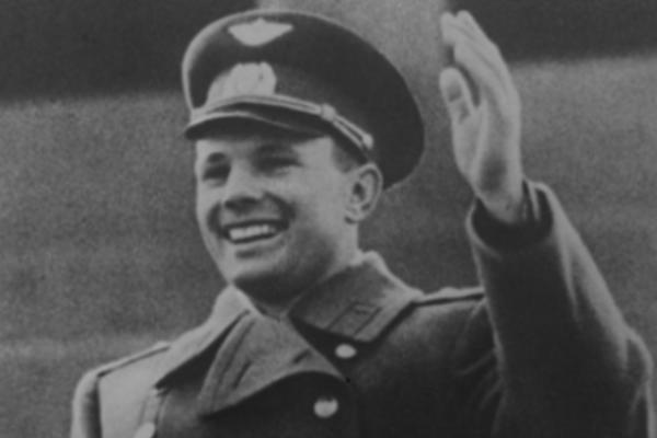 К 60-летию полёта Гагарина запланировали выпуск тематических монет и марок