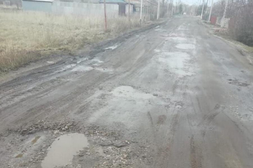 Администрацию Мучкапского района через суд обязали отремонтировать разбитую дорогу