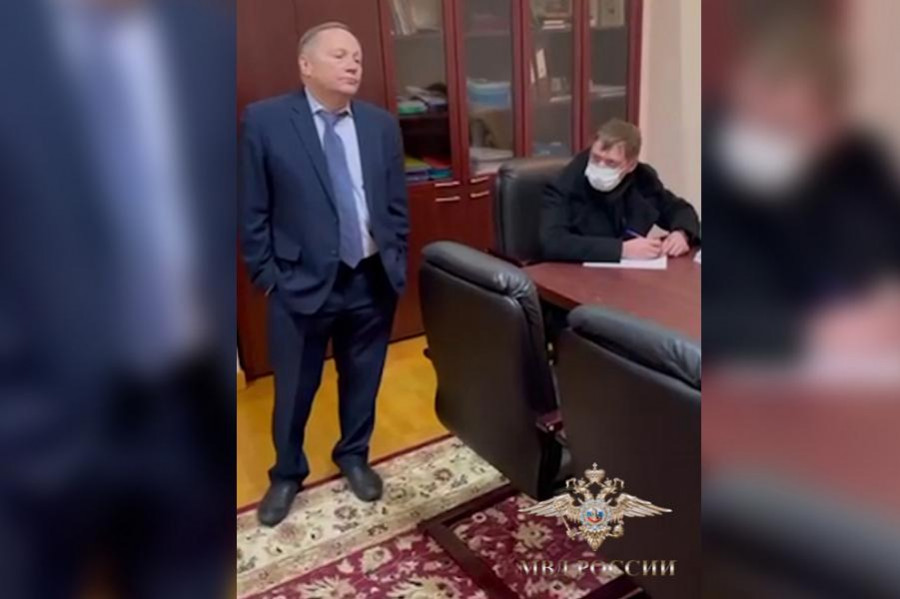 МВД опубликовало видео обысков в кабинете Владимира Громова