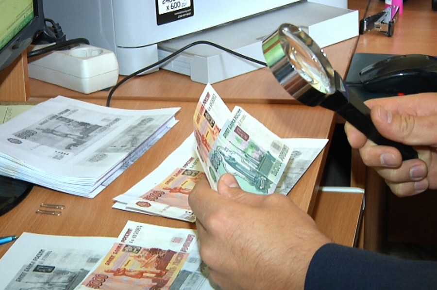 В Тамбовской области с начала года выявлено 40 фальшивых купюр