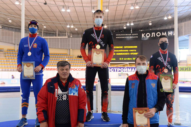 Тамбовчанин взял серебро и бронзу на Всероссийских соревнованиях по конькобежному спорту