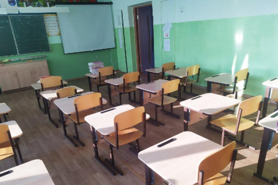Почти половина тамбовских школ не оборудована необходимой ученической мебелью