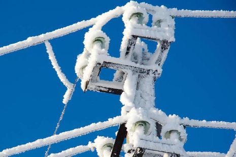 МЧС предупреждает: в Тамбовской области ожидается сильный снег и гололедица