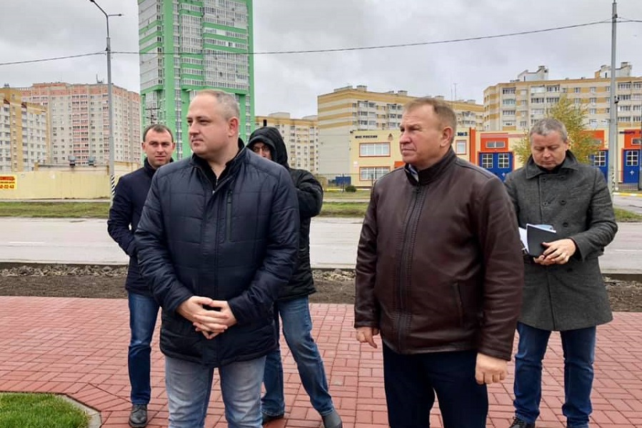 Максим Косенков совершил субботний объезд города