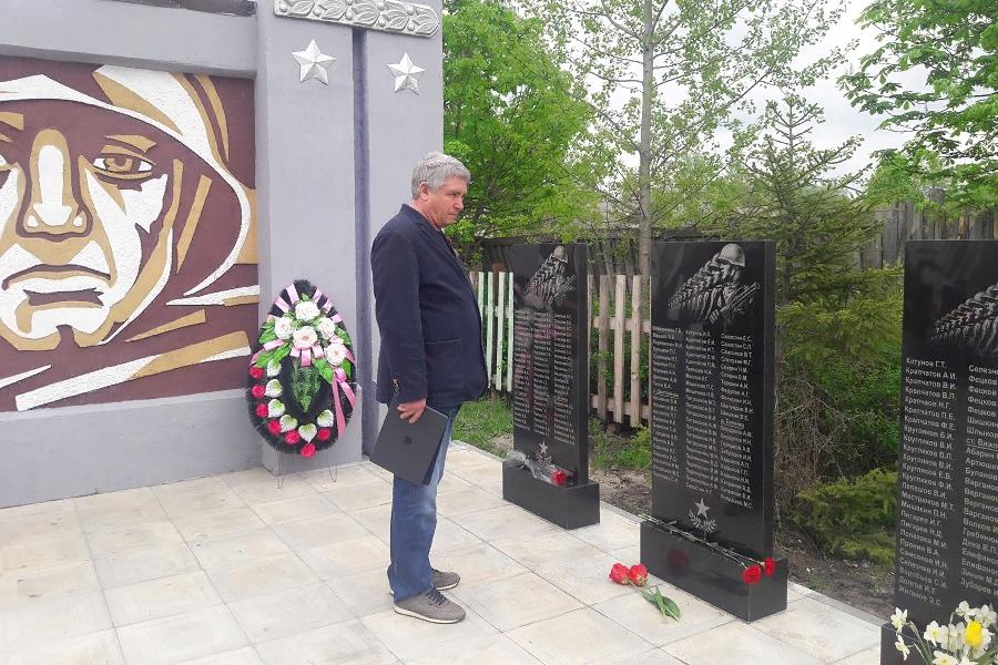 В Моршанском районе установили памятник погибшим в годы войны землякам