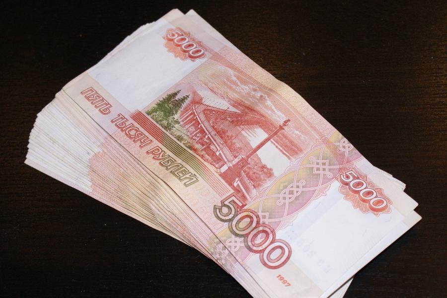 Мужчина сбывал фальшивые деньги в Тамбовской области