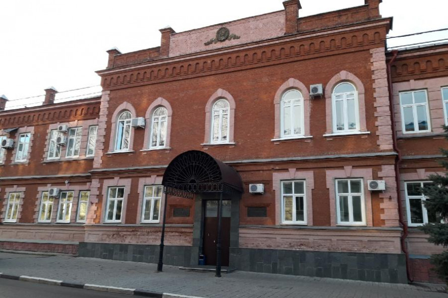 Предприниматель из Тамбова осуждён за продажу контрафактного алкоголя на 5 млн рублей