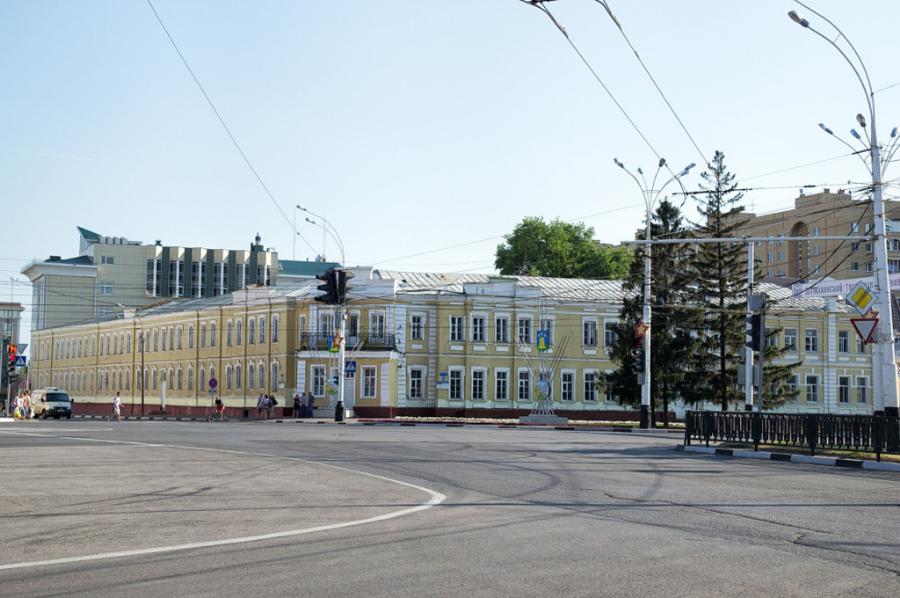 Установлены сроки проведения ремонта здания бывшего военкомата в центре Тамбова