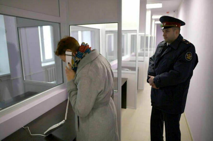 Российским заключенным могут позволить чаще видеться со своими детьми
