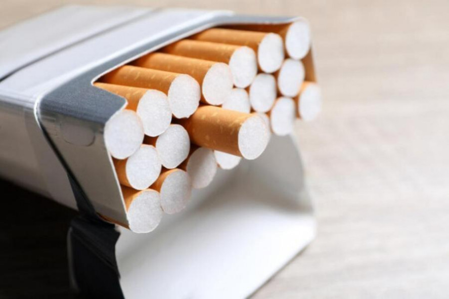 За торговлю контрафактным табаком продавца оштрафовали на 5000 рублей и 40 пачек сигарет