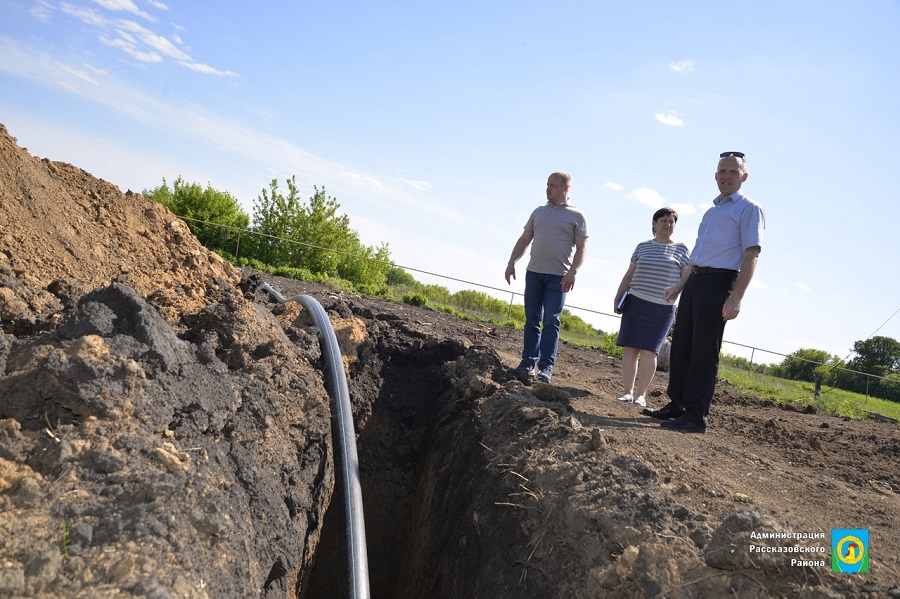 Глава Рассказовского района посетил объект строительства станции очистки воды в селе Верхнеспасское