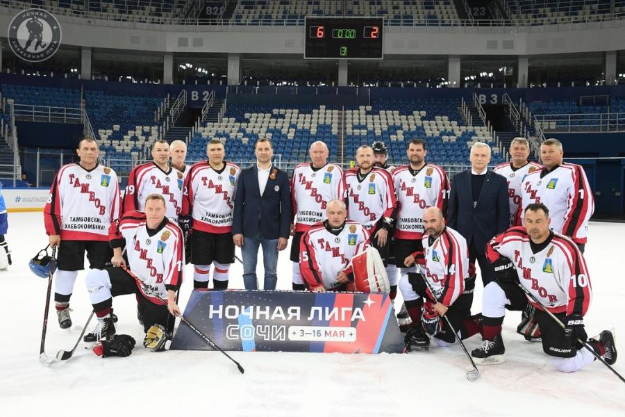 Тамбовчане вошли в четвёрку лучших команд фестиваля Ночной хоккейной лиги