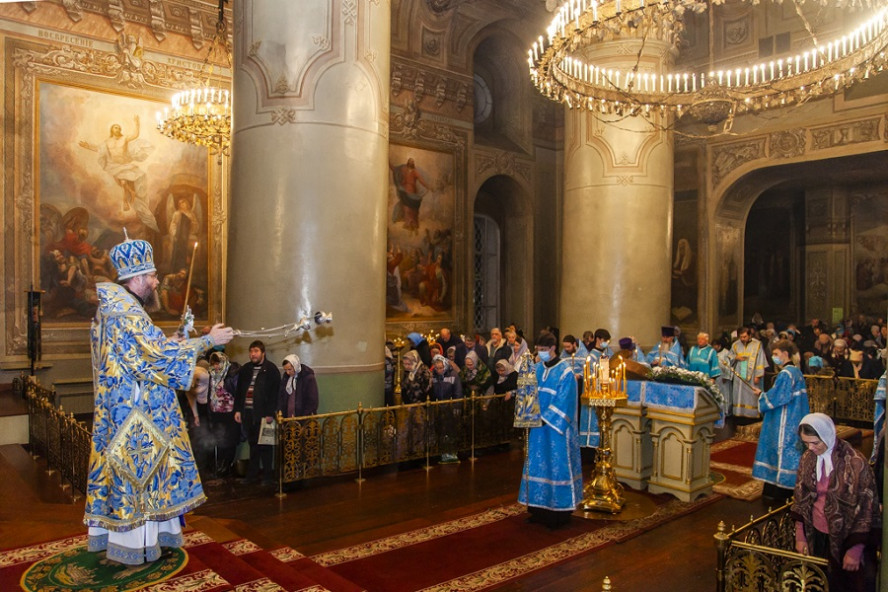 Православные тамбовчане празднуют Введение во храм Пресвятой Богородицы