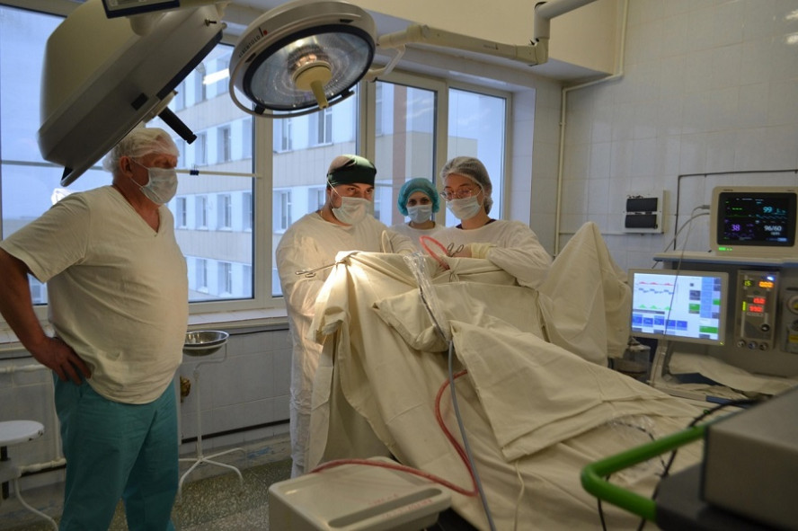 В Тамбовской областной больнице впервые провели нейрохирургическую операцию по новой методике