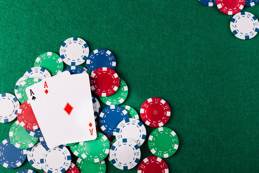 С двоих тамбовчан взыскали штрафы за незаконную организацию азартных игр