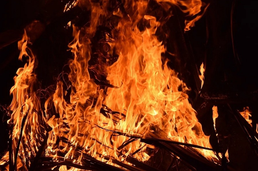 В Инжавино при пожаре в доме погиб 77-летний мужчина