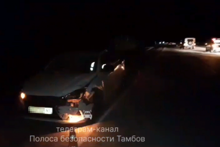 На трассе в Пичаевском округе водитель "Фольксвагена" устроил тройное ДТП