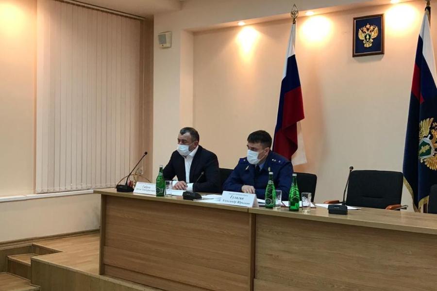Прокурор Тамбовской области встретился с участниками долевого строительства