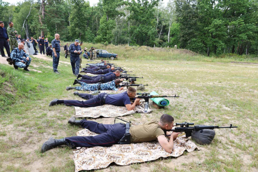 В Тамбовской области провели учебные сборы с внештатными стрелками УМВД