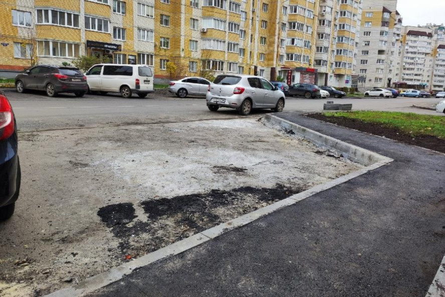 Ремонт на улице Ореховой завершили с нарушением сроков и недоделками
