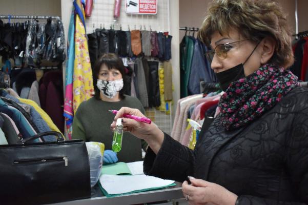 В Моршанске проверяют магазины и парикмахерские на соблюдение санитарных мер