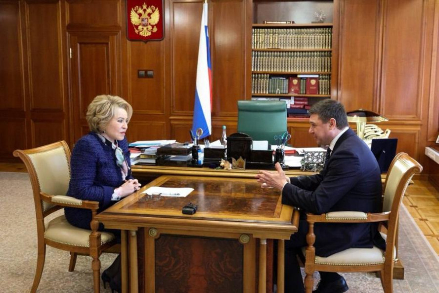 Евгений Первышов доложил Валентине Матвиенко о рекордном урожае