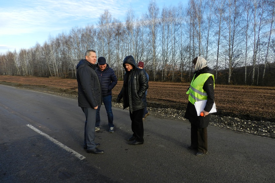 В Староюрьевском районе проинспектировали ремонт дороги