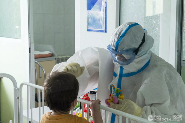 Глава Минздрава заявил о росте случаев заражений коронавирусом среди детей