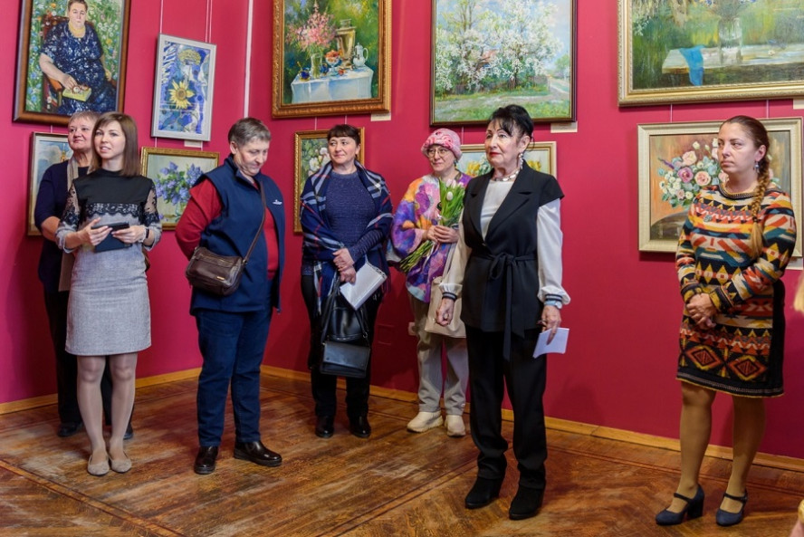 В Тамбовской областной картинной галерее открылась "Весенняя выставка"