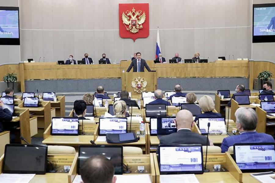 Госдума приняла во втором чтении законопроект о "гаражной амнистии"