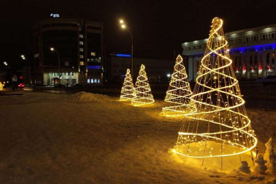 Новогодние выходные в этом году начнутся 31 декабря