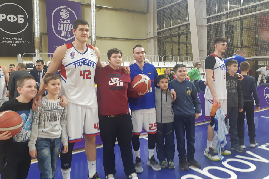 Баскетболисты "Тамбова" одержали победу в заключительном матче этого года