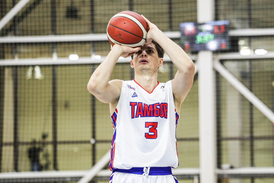 Баскетбольный клуб "Тамбов" уступил команде из Свердловской области
