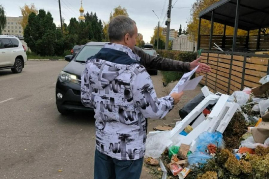 За нарушение правил складирования мусора в Тамбове составили административные протоколы