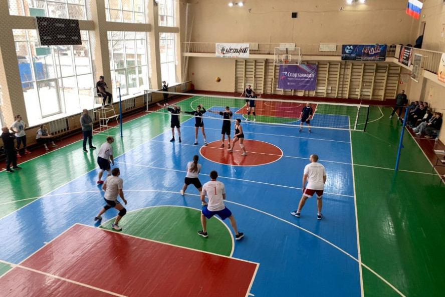 В Тамбовской области определились лучшие волейболисты среди педагогов региона