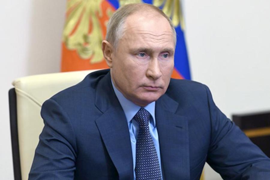 Владимир Путин поручил рассмотреть вопрос изучения в школах отечественного кинематографа