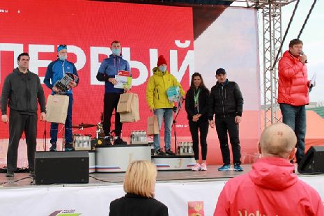Тамбовские легкоатлеты завоевали медали на глазах у Дмитрия Губерниева