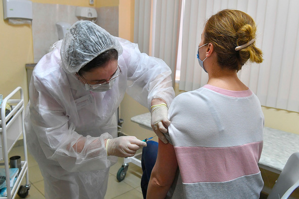 До конца недели в Тамбовской области начнут массовую вакцинацию от COVID-19