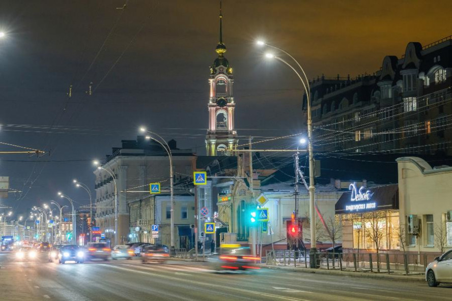 Ночной обзор: переизбрание Ким Чен Ына, запрет на съёмку критически важных объектов в Тамбовской области, слежка через умные колонки
