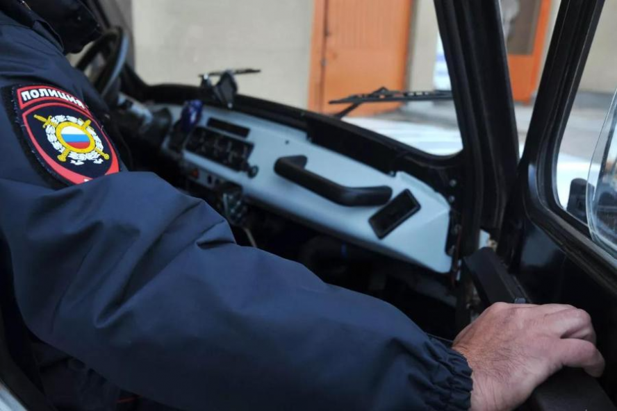 В Мордовском районе пьяный водитель пытался дать взятку полицейскому