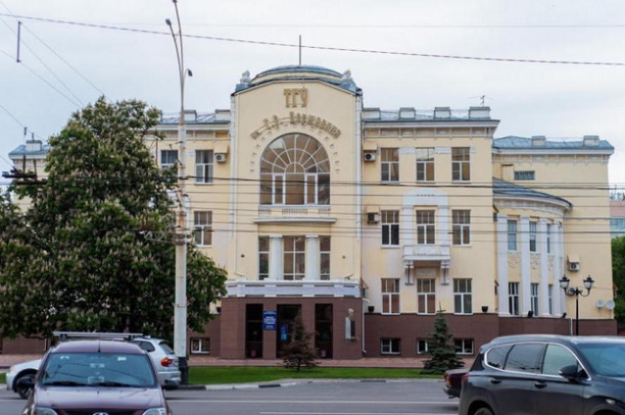 13 студентов и лицеистов Державинского стали обладателями городских именных стипендий