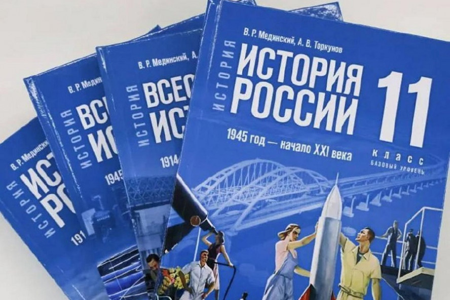 Для школ Тамбова закупили учебники на сумму более 100 млн рублей
