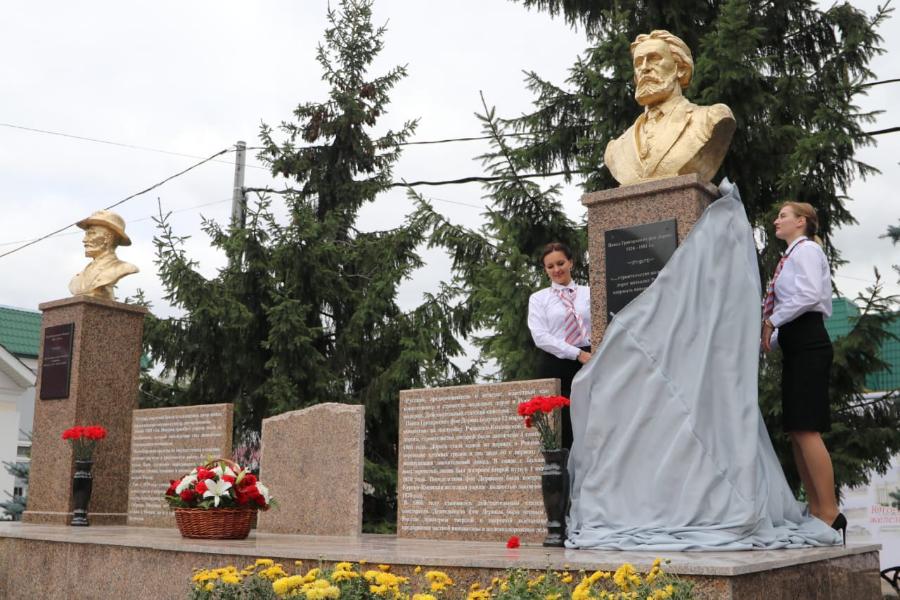 В Мичуринске установили памятник "русскому Монте-Кристо"